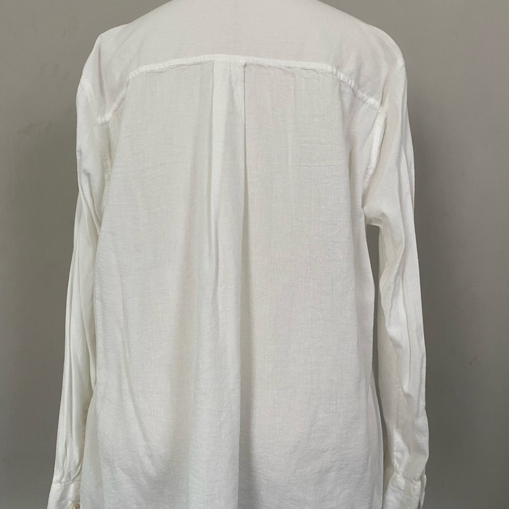 Old Navy Classic White Button-Up - Picture 3 of 5